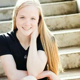 Profile Picture of Eliya Enyang (@eliyakohl) on Pinterest