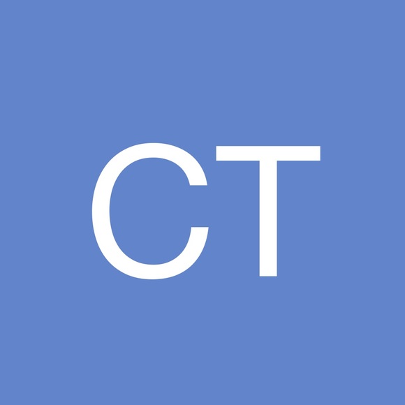 Profile Picture of Crystal Tarpley (@crystaltarp) on Poshmark