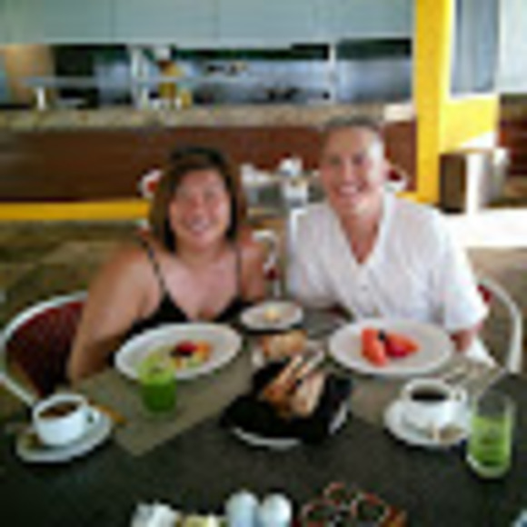 Profile Picture of Jason Wong (@jaycinwong) on Poshmark