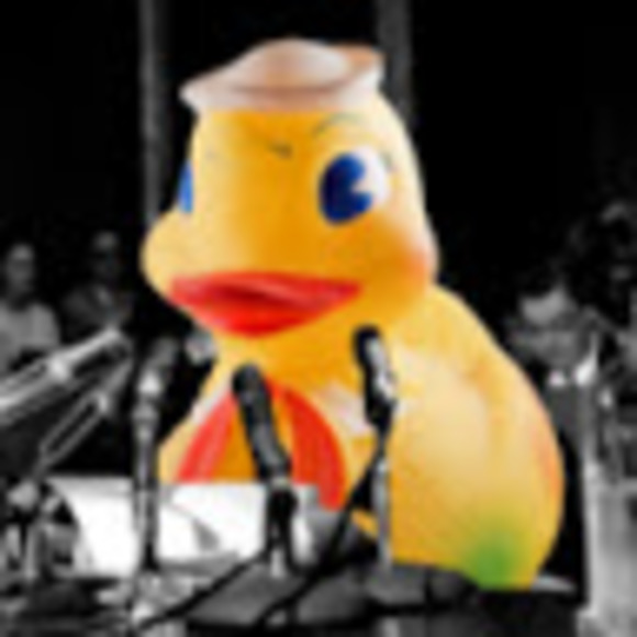 Profile Picture of Jessica Morgenstern (@gollyannie) on Poshmark