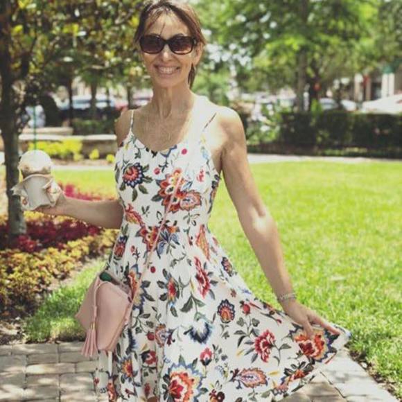 Profile Picture of Susan Granick (@suz21) on Poshmark