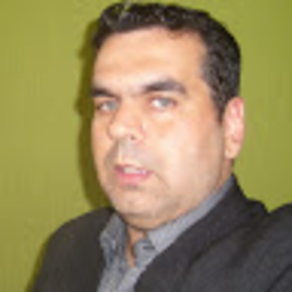 Profile Picture of Rickardo Almeida (@rickardoalmeida) on Poshmark