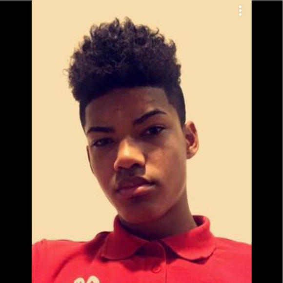 Profile Picture of Jeremy Pineda (@jeremy1325) on Poshmark