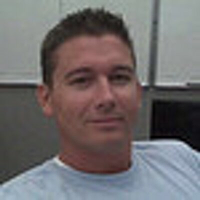 Profile Picture of Jeff (@JeffVines) on Twitter