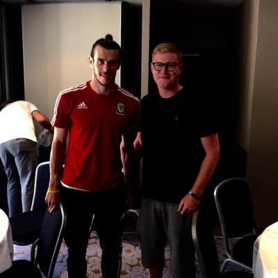 Profile Picture of Chris Toms (@christoms27) on Twitter