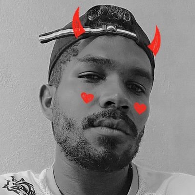 Profile Picture of Daniel Azevedo (@DanielA37221534) on Twitter