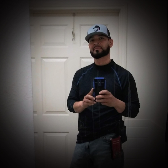 Profile Picture of Garcia Joe (@callado85) on Poshmark