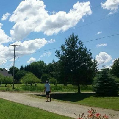 Profile Picture of Nolan Carlson (@showtimecarlson) on Twitter