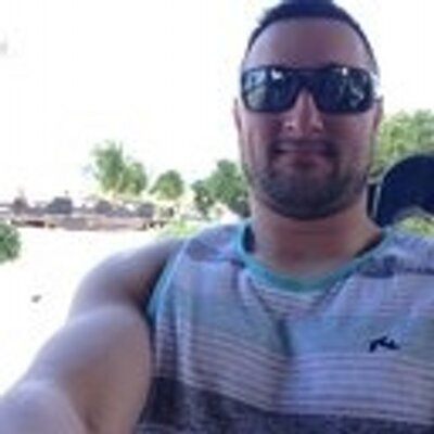 Profile Picture of Dustin Hollandon Twitter