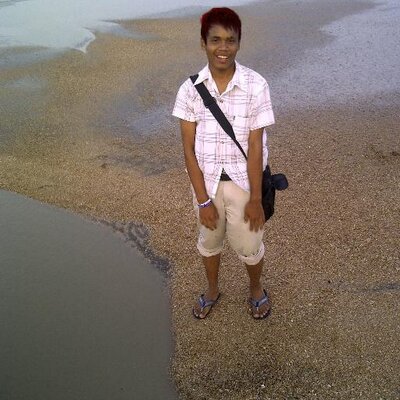 Profile Picture of Ronald Chow (@Reedwilliams01) on Twitter