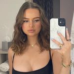 Profile Picture of Ｌｕｃｙ Ｗａｔｓｏｎ (@lucyvioletwatson) on Instagram