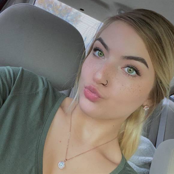 Profile Picture of Charlie Masingo (@charliemasingo) on Poshmark