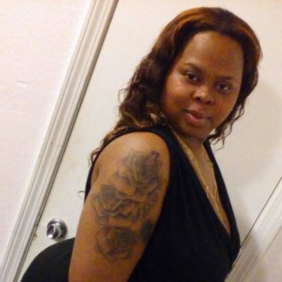 Profile Picture of Michelle Kimble (@tiffanyshaqon) on Poshmark
