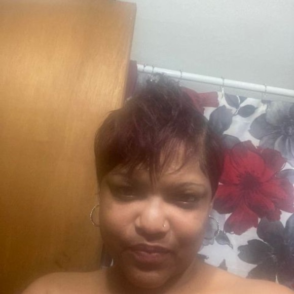 Tanekeo Jackson - Poshmark Profile Picture of Tanekeo Jackson (@tanekeoj) on Poshmark