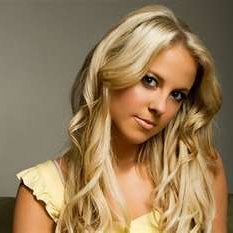 Profile Picture of Chelan Simmons Lover (@ChelanSimmonsLo) on Twitter
