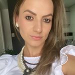 Profile Picture of Luviane (@luvi_arq) on Instagram