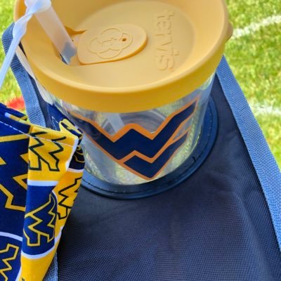 Profile Picture of Jennifer Franklin (@JEMERf) on Twitter