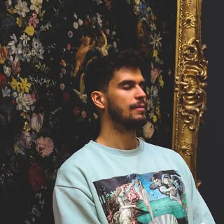 Profile Picture of 𝐄𝐥𝐢𝐚 𝐓𝐚𝐮𝐛𝐞𝐫𝐭 🕊 (@eliataubert) on Instagram