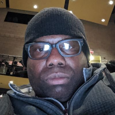 Profile Picture of Maurice Gee (@MauriceGee12) on Twitter