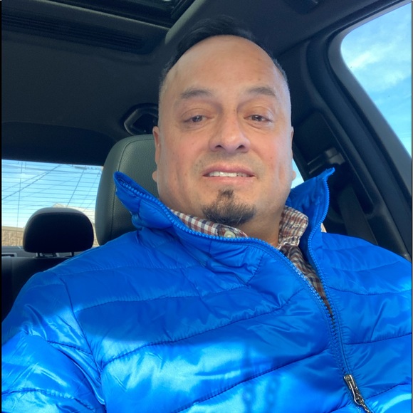 Profile Picture of Andre Lopez (@andrelopez678) on Poshmark