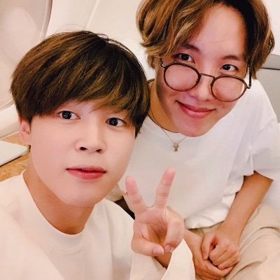 Profile Picture of Nad 💫 (@dailyjihope) on Twitter