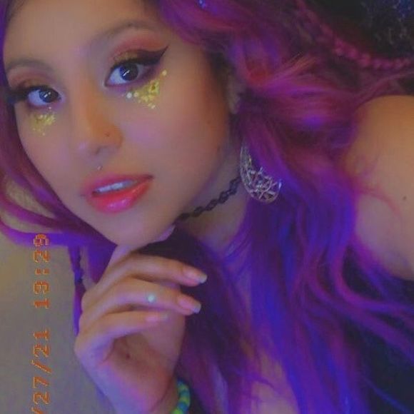 Profile Picture of Ana Dosal (@and5203) on Poshmark