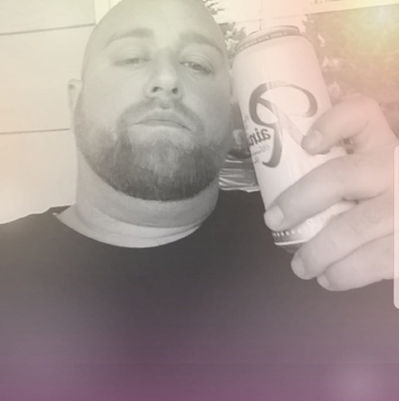Profile Picture of Adam Okerson (@oaks030779) on Poshmark