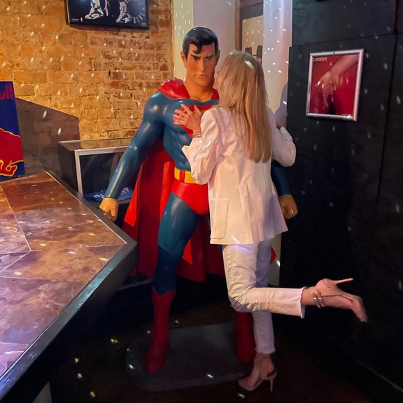 Profile Picture of Jaime Dowd (@jaime_beth) on Poshmark