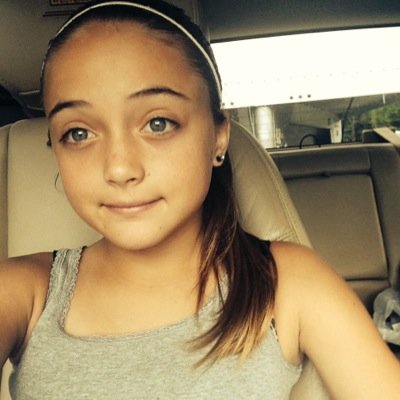 Profile Picture of Kassie Reynolds (@kassieeeex3) on Twitter