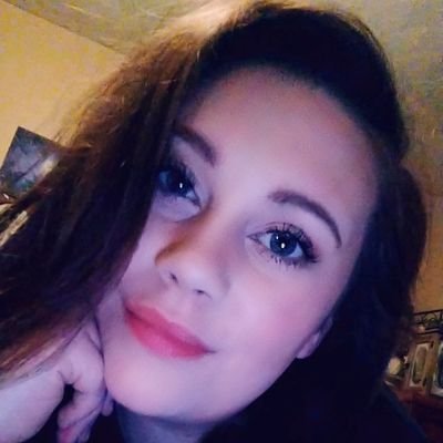 Profile Picture of Emily Dailey (@emilydailey5) on Twitter