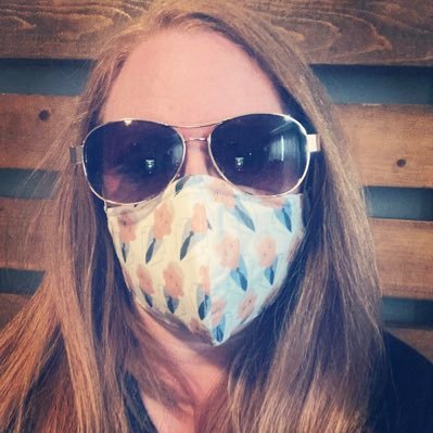 Profile Picture of Jess Daniel Johnson (@JessLovesRain) on Twitter