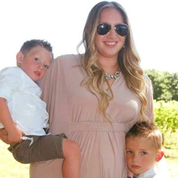 Profile Picture of Allison Crawford kirby (@acraw558) on Poshmark