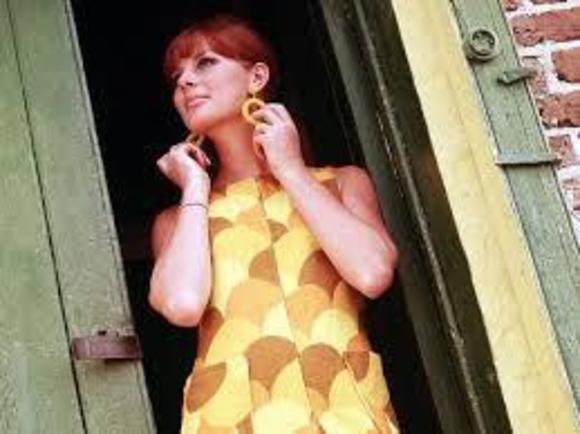 Profile Picture of Andrea Campbell (@andreavgm3t0z) on Poshmark