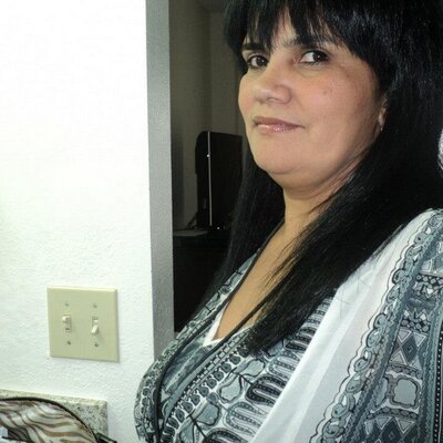 Profile Picture of Claudia Adalid Irias (@IriasClaudia) on Twitter