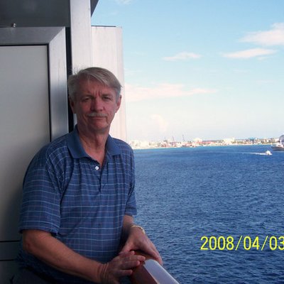Profile Picture of Doug Humphries (@mccomb47) on Twitter