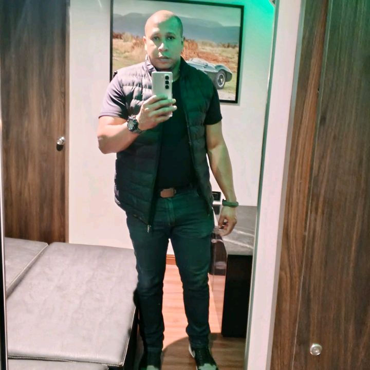 El moreno de la salsa... - Tiktok Profile Picture of El moreno de la salsa... (@edwardborges489) on Tiktok