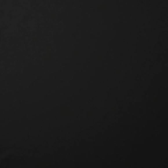 Profile Picture of Vianey Ramirez (@vianeyramire544) on Poshmark