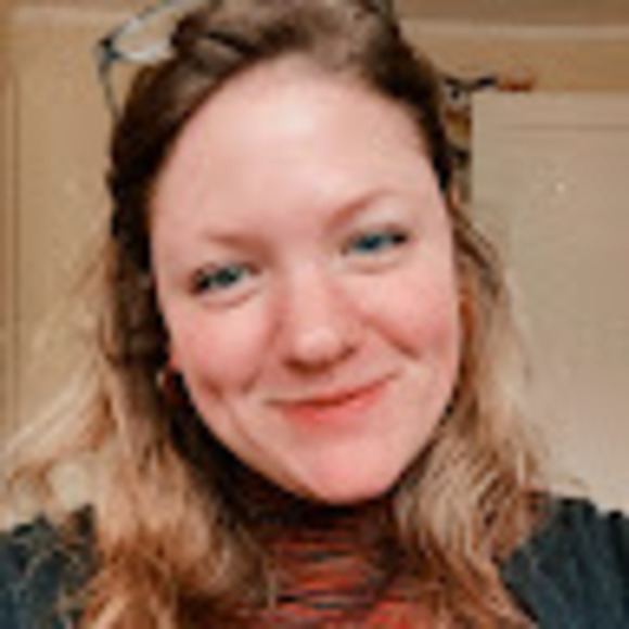 Profile Picture of Emily Fidrych (@emily_fidrych) on Poshmark