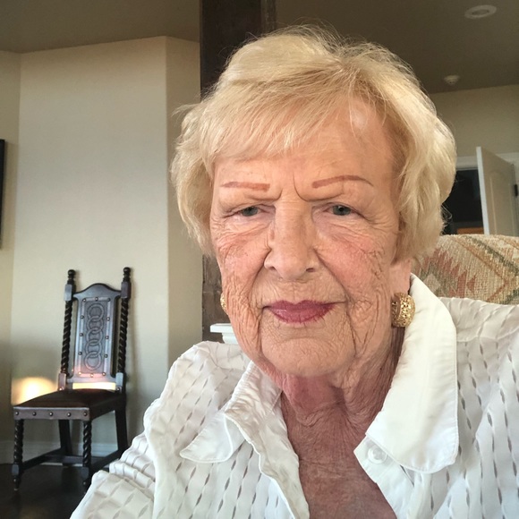 Profile Picture of Jean Adams (@jva10) on Poshmark