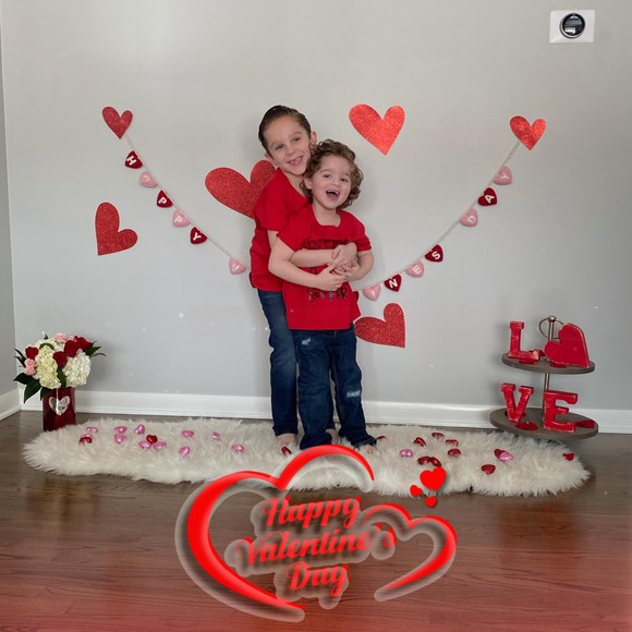 Profile Picture of Charise Girten (@charise83) on Poshmark