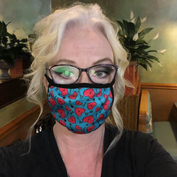 Profile Picture of Kimberly Czyzyk (@kymber93) on Poshmark