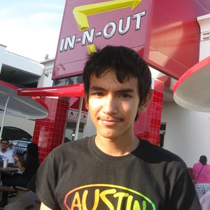 Profile Picture of Vincent Cuevas (@hawkstachevc) on Myspace