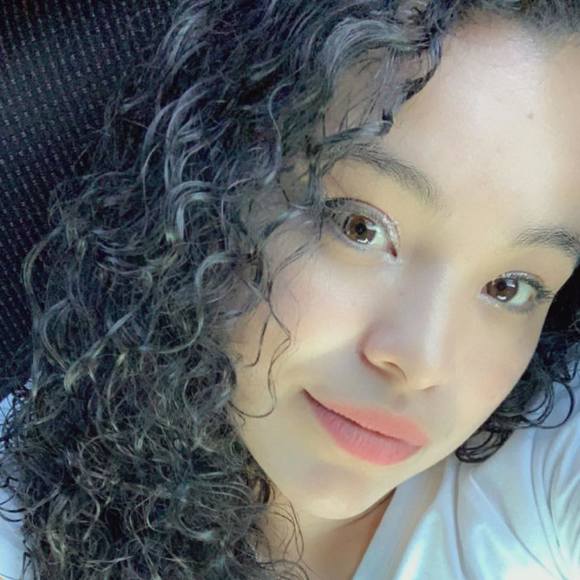 Gloria Zuleta - Poshmark Profile Picture of Gloria Zuleta (@9septiembre) on Poshmark