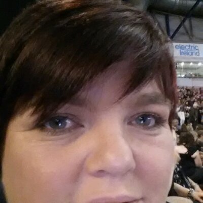 Profile Picture of Tracey Reilly (@tracewee) on Twitter