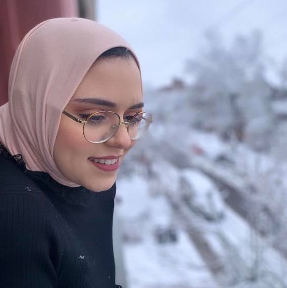 Nouha Ghanem - Poshmark Profile Picture of Nouha Ghanem (@nouhaghanem) on Poshmark