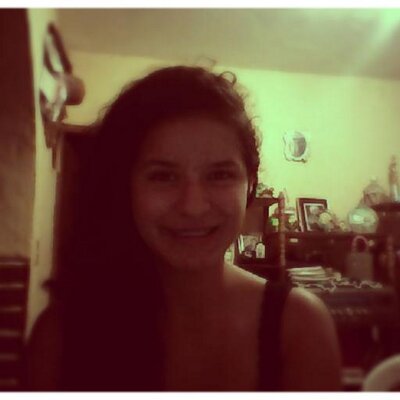 Profile Picture of Lily Ruiz (@lilyruiz5) on Twitter