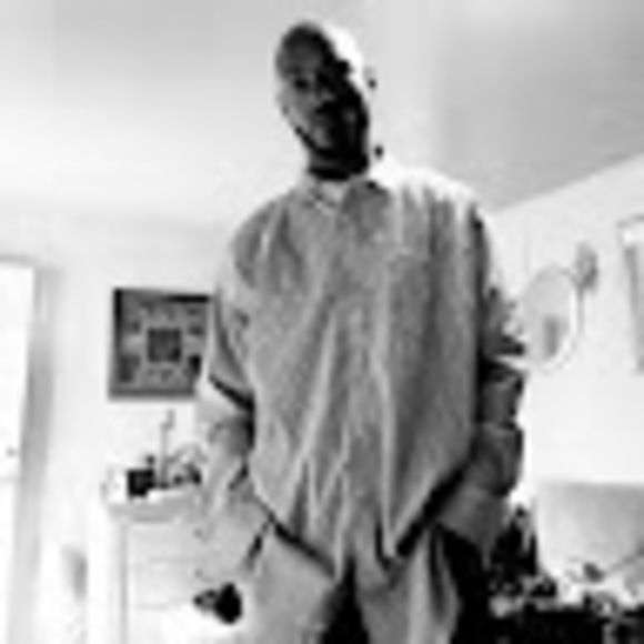 Profile Picture of Dexter Franklin (@dexterf2) on Poshmark