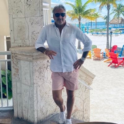 Profile Picture of Efren Castellanos (@nymd) on Twitter