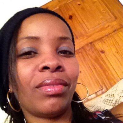 Profile Picture of Yolanda Moore (@yolandamoore15) on Twitter