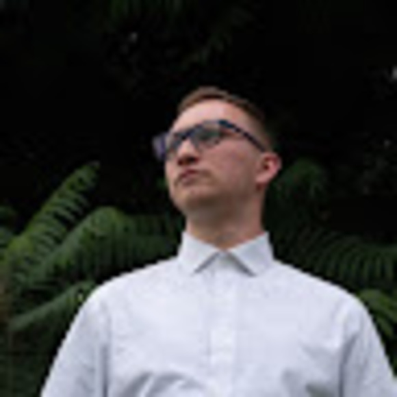 Profile Picture of Matthew Cote (@catmote92) on Poshmark